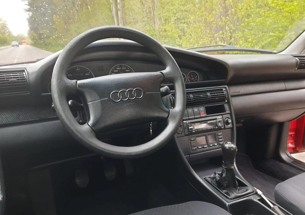 Audi A6 cena 12900 przebieg: 287000, rok produkcji 1995 z Dęblin małe 529